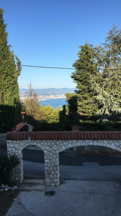 Ana Apartments Opatija Exterior photo