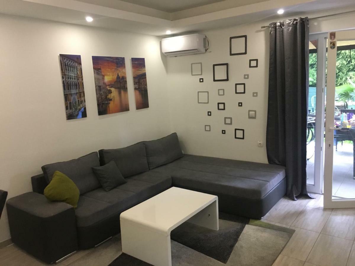 Ana Apartments Opatija Exterior photo